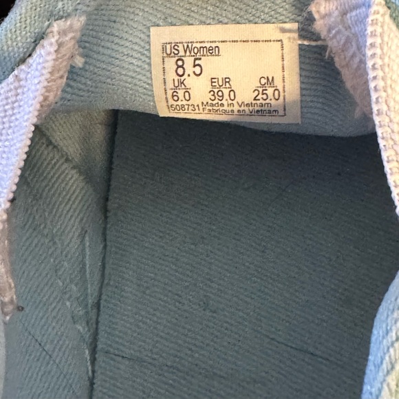 VANS - Picture 9 of 9